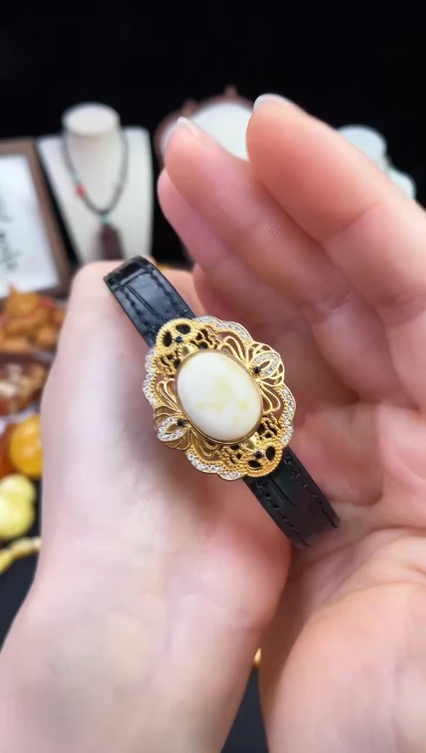 琥珀未镶嵌珠宝奇石柒月