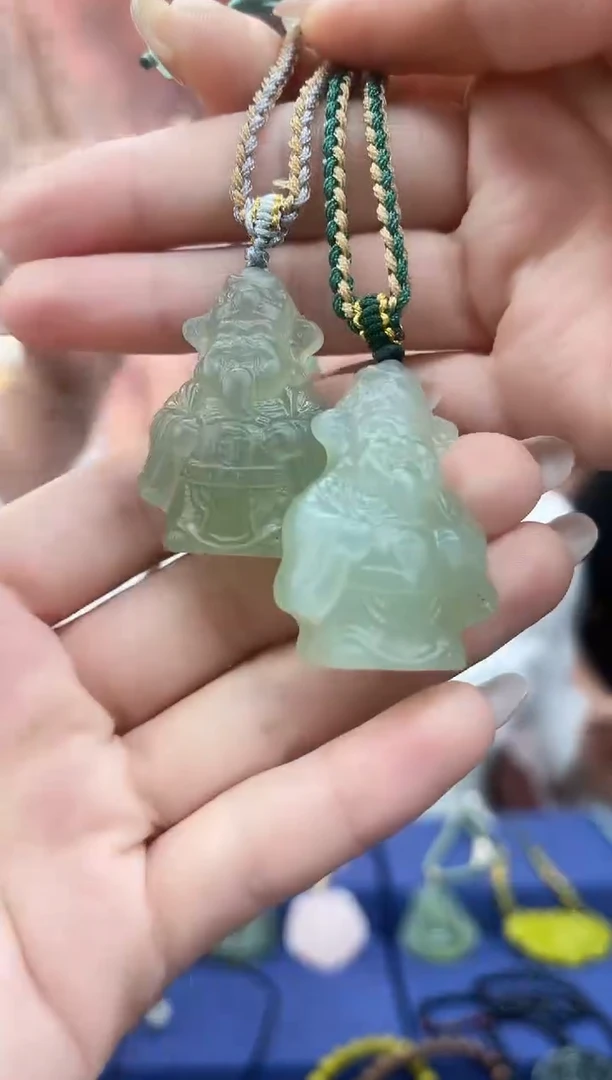 未镶嵌岫玉吊坠·多样性发货拍一发一