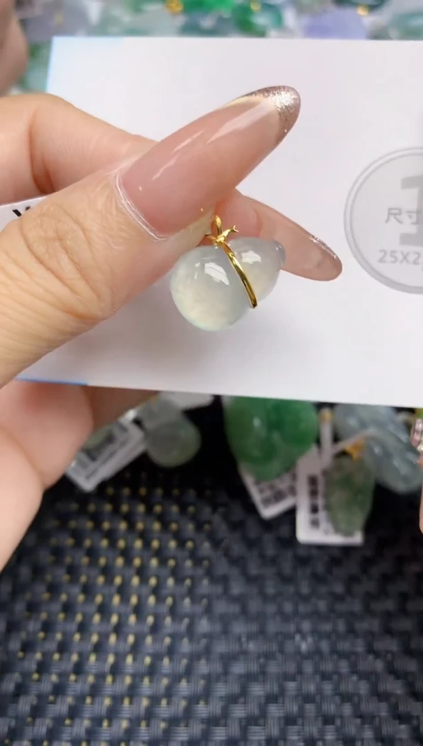 颈饰18K金镶嵌翡翠天然缅甸A货翡翠百元以上9元证书费自理1