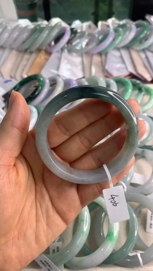 翡翠手镯未镶嵌半油55