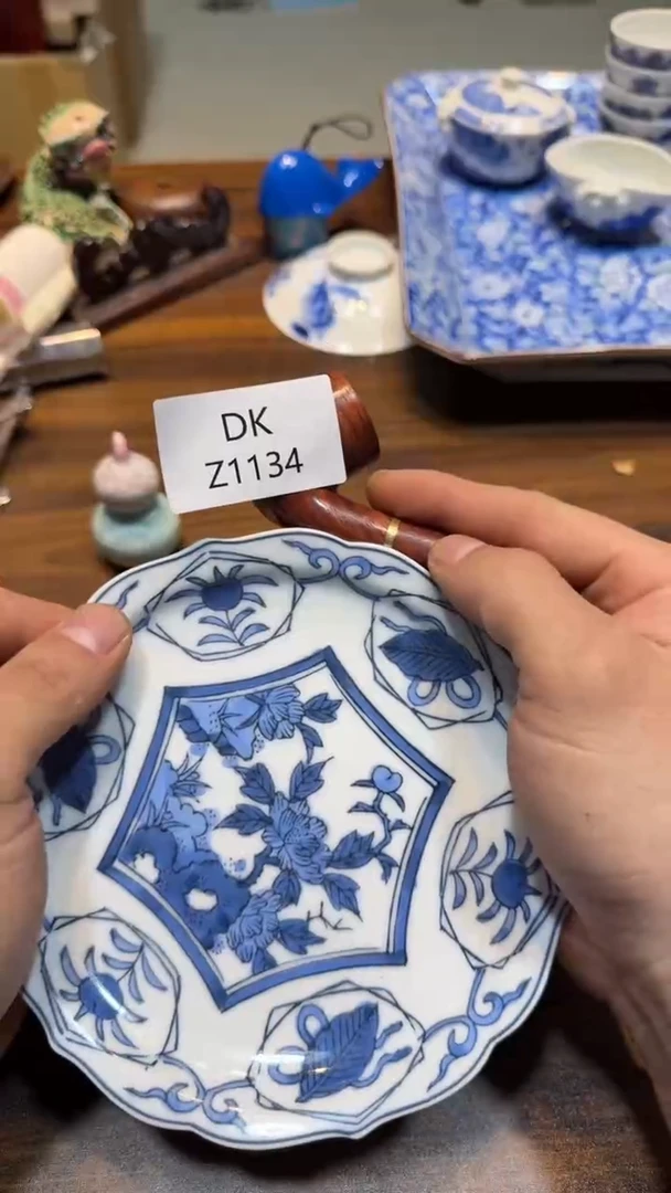 瓷片林**人哈哈哈哈哈1134