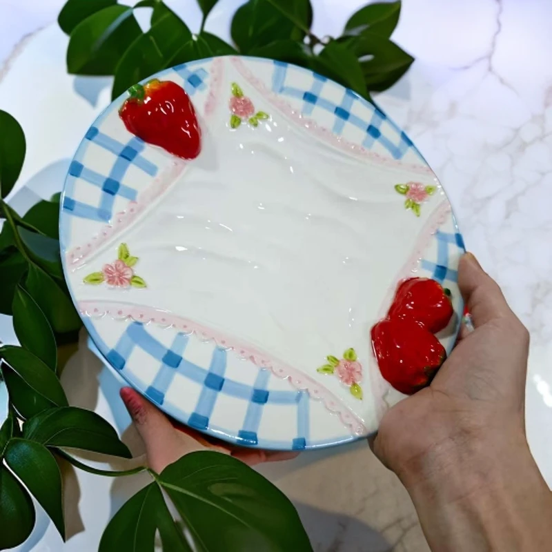 蓝色格子立体草莓-9寸盘