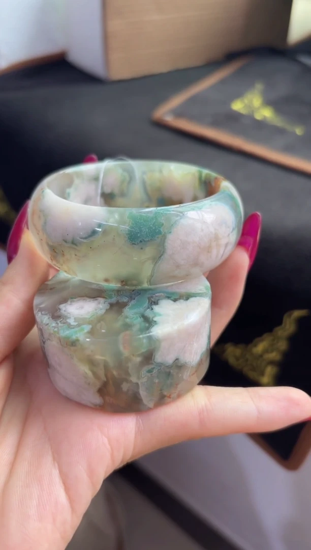 非金属无A261(54圈赠送镯心)