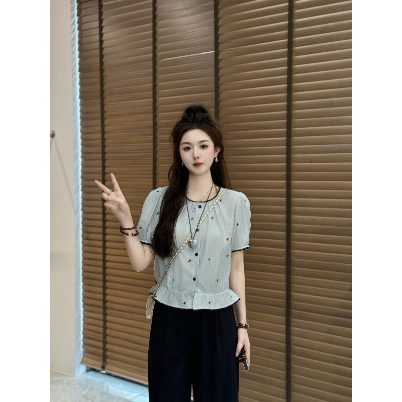 宿慕SUMU女装刺绣圆领小衫2025新款夏季显瘦时尚百搭短袖时尚衬衫
