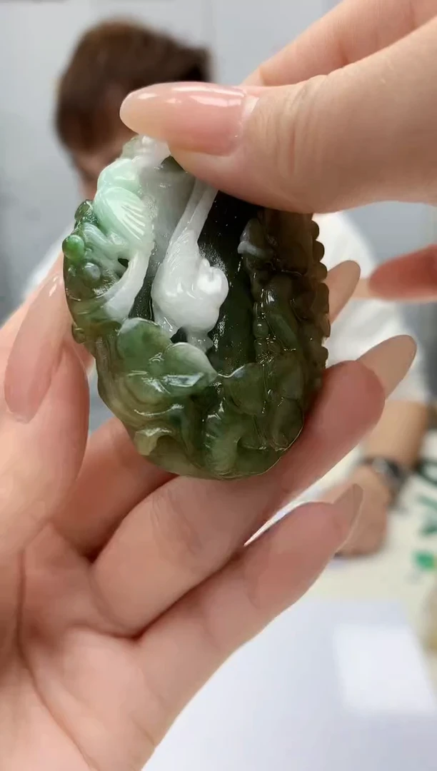 【闪购商品】定制翡翠未镶嵌4868jj-毛货挂件138
