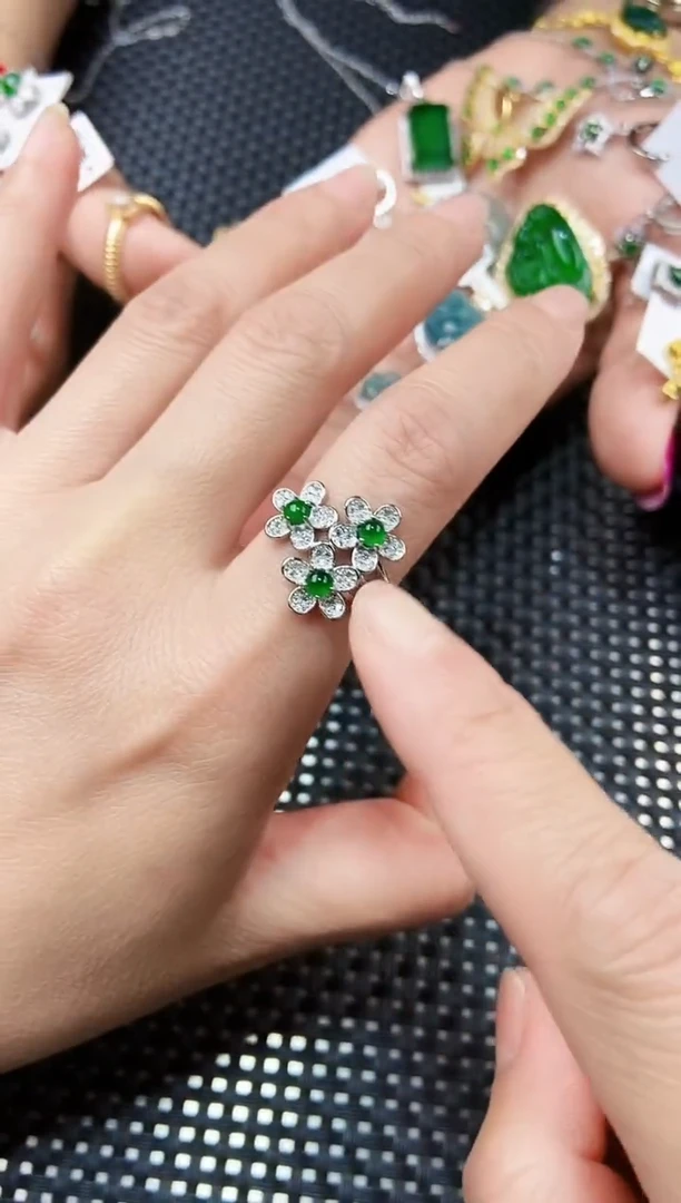 【闪购商品】翡翠戒指未镶嵌111111111