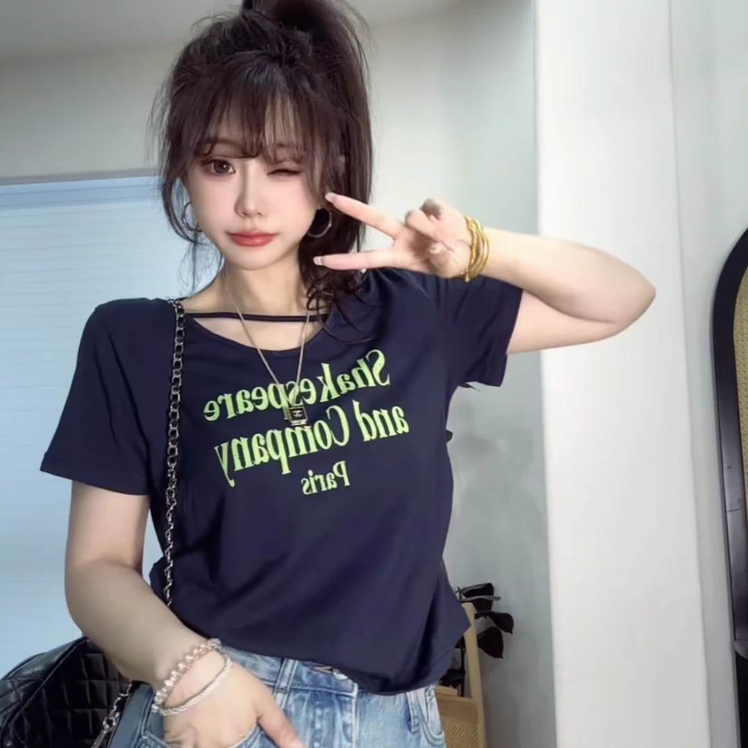 2025夏季新款简约收腰显瘦字母休闲印花短袖T恤女短款洋气上衣女