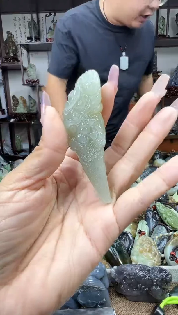 未镶嵌和田玉把件1