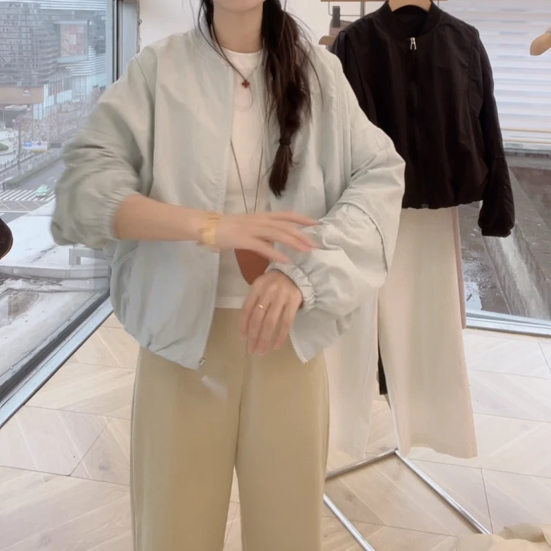 新款春季休闲女士外套夹克韩系短款宽松简约棒球服外套LK2501677