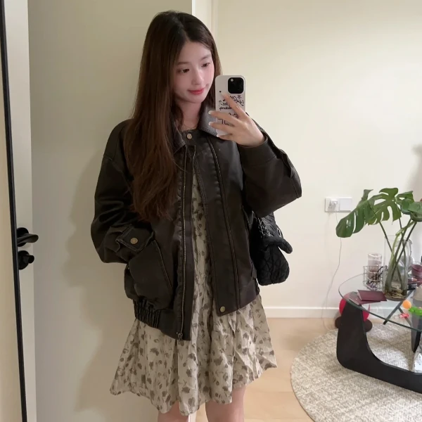 2025秋季新款小个子盐系复古皮衣外套搭配碎花裙减龄显瘦两件套女