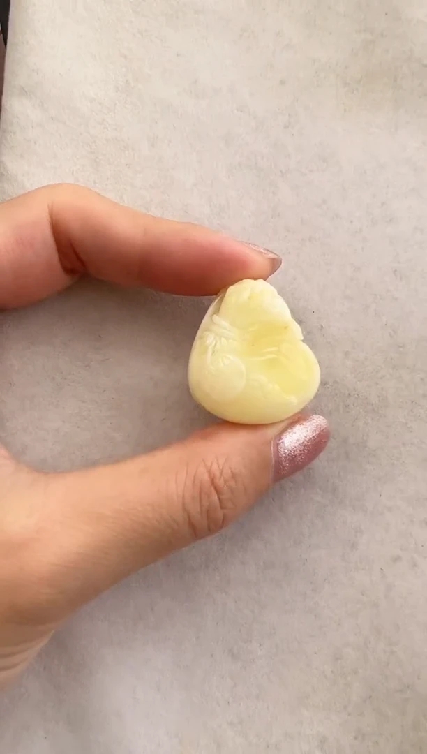 【闪购商品】琥珀裸石未镶嵌10122189-吊坠