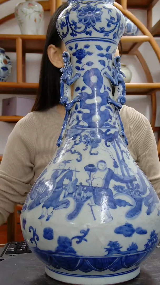 瓶青花人物螭龙双耳蒜头瓶#1430#