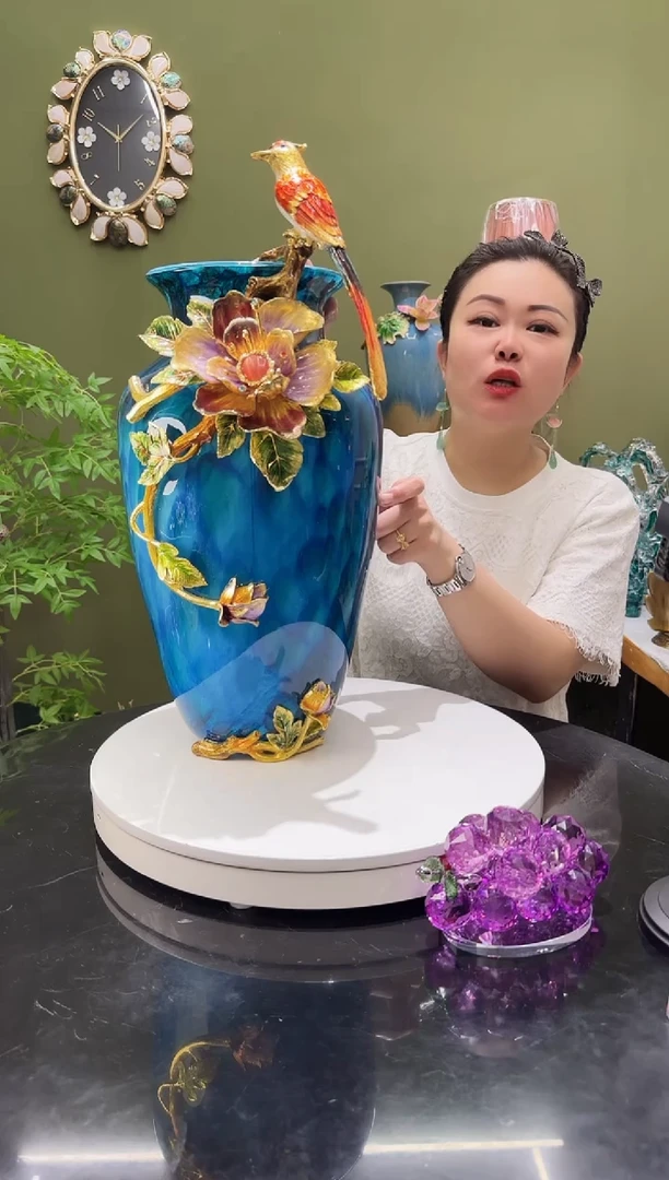 琉璃珐琅彩大号花瓶，喜上眉梢