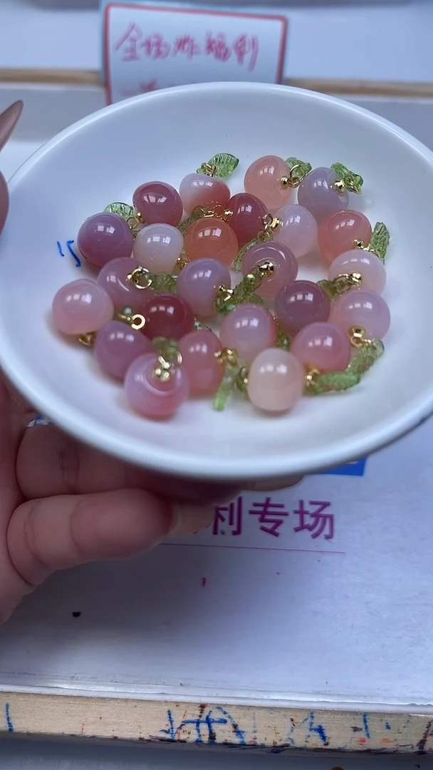 未镶嵌散珠玛瑙/玉髓M258 盐 源 苹果1个9.9元