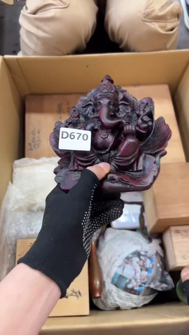 瓷片清***塔670中古商品，谨慎参拍