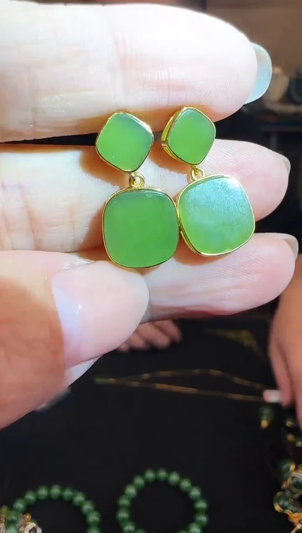 银S925镶嵌和田玉耳饰双方形