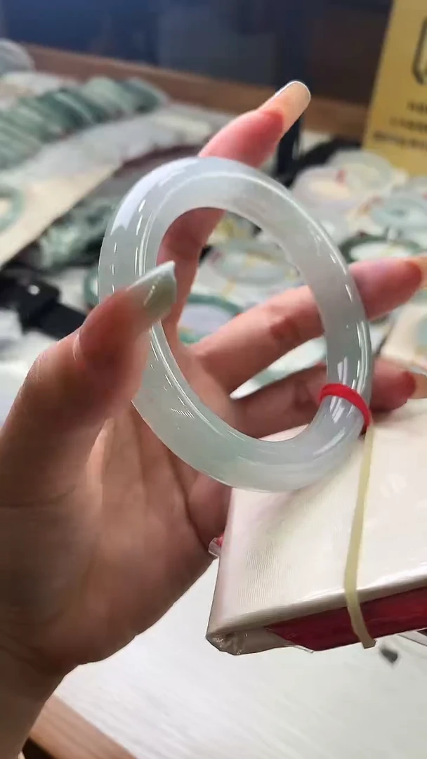 翡翠手镯未镶嵌5859690 冰晴 2