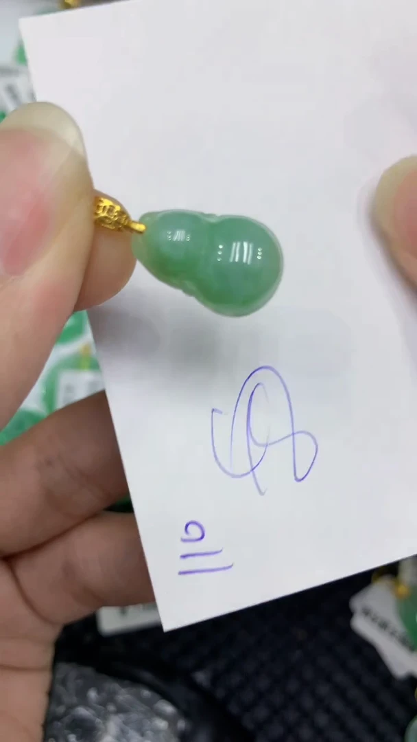 颈饰未镶嵌翡翠缅甸A货翡翠