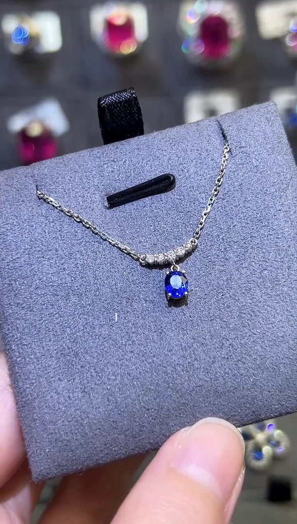 【闪购商品】蓝宝石项链18K金镶嵌0.52ct