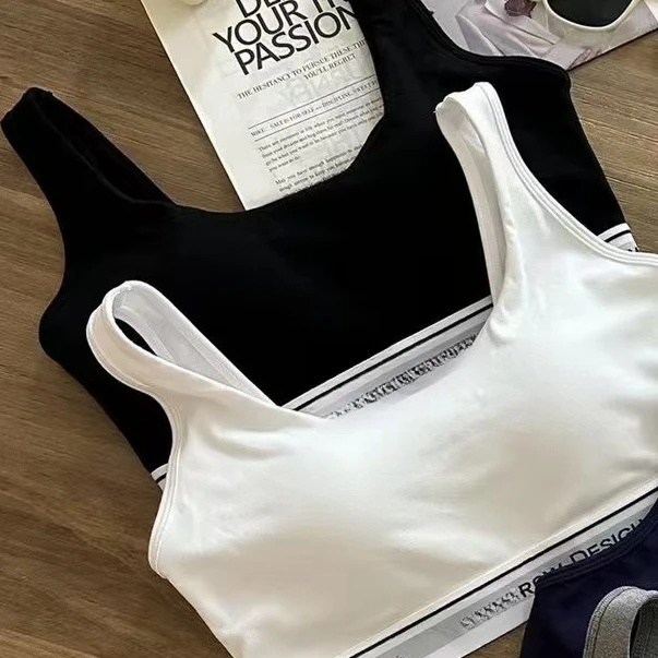 #口碑爆款#小艳主推时尚美背，亲肤透气健身舒适运动无钢圈小胸