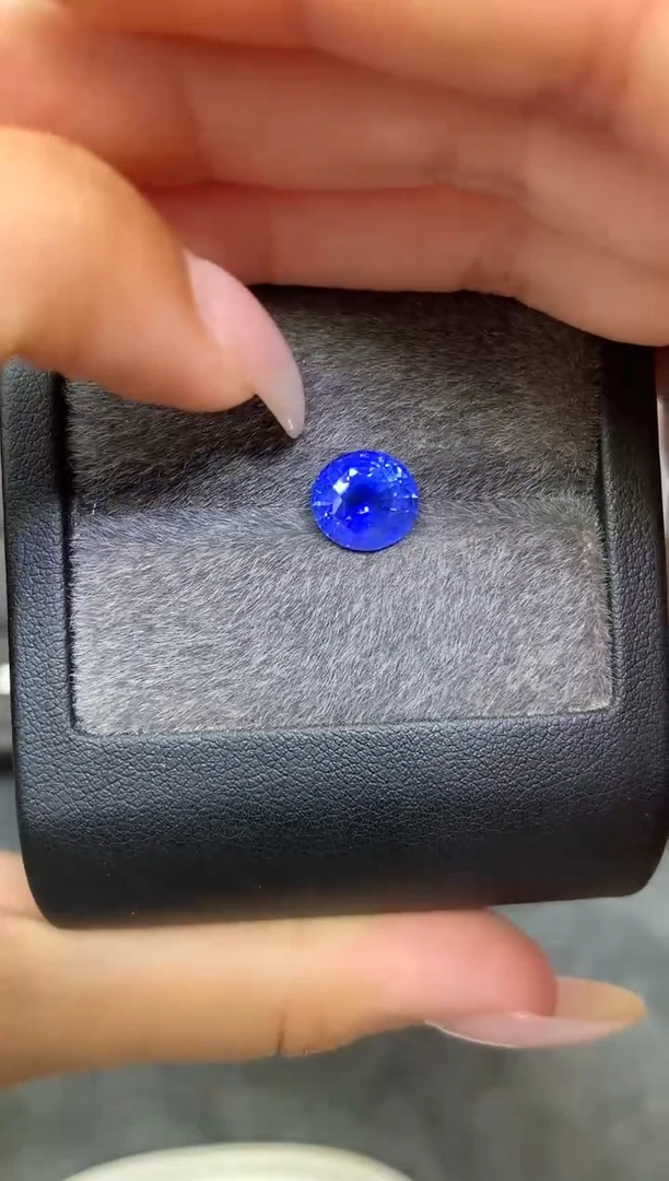 未镶嵌裸石定制蓝宝石圆切 蓝宝石 3.64 ct