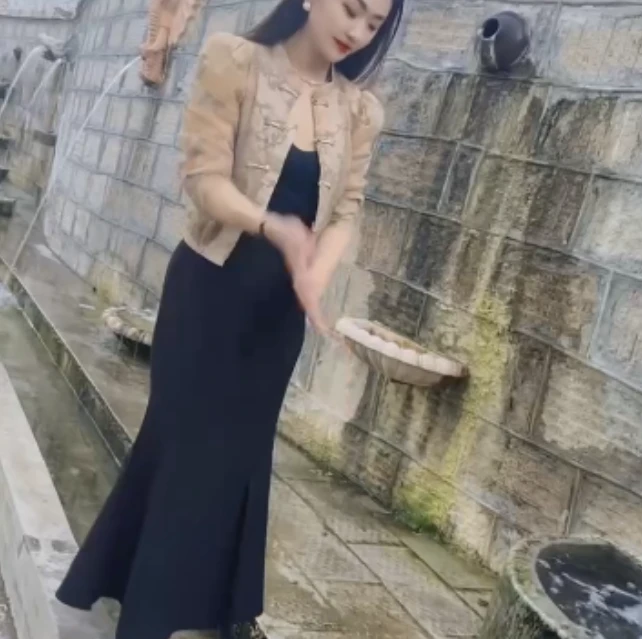 2025夏季时尚潮流百搭精品女装乖RAR2