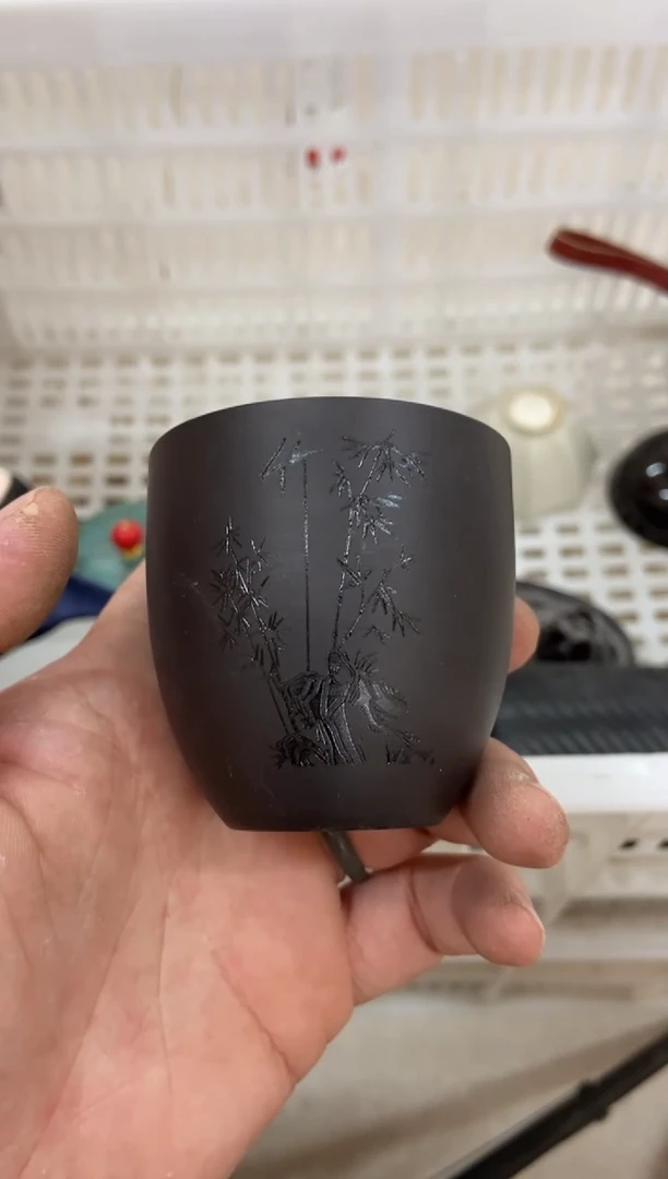 无运费险有瑕疵的摄影的产品有使用过的痕迹有点脏介意勿拍