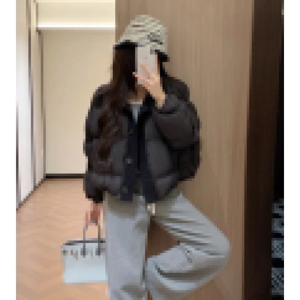 休闲时尚风短款针织拼接90鸭绒羽绒服JYYRJN2517
