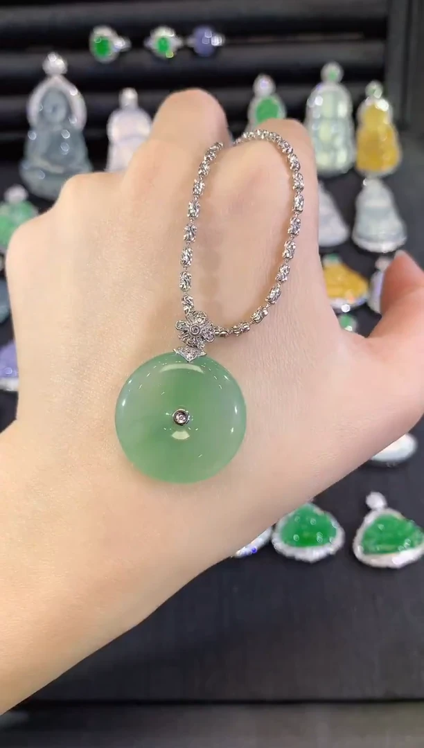 吊坠(不含链)18K金镶嵌翡翠17-扣子（不含链和扣