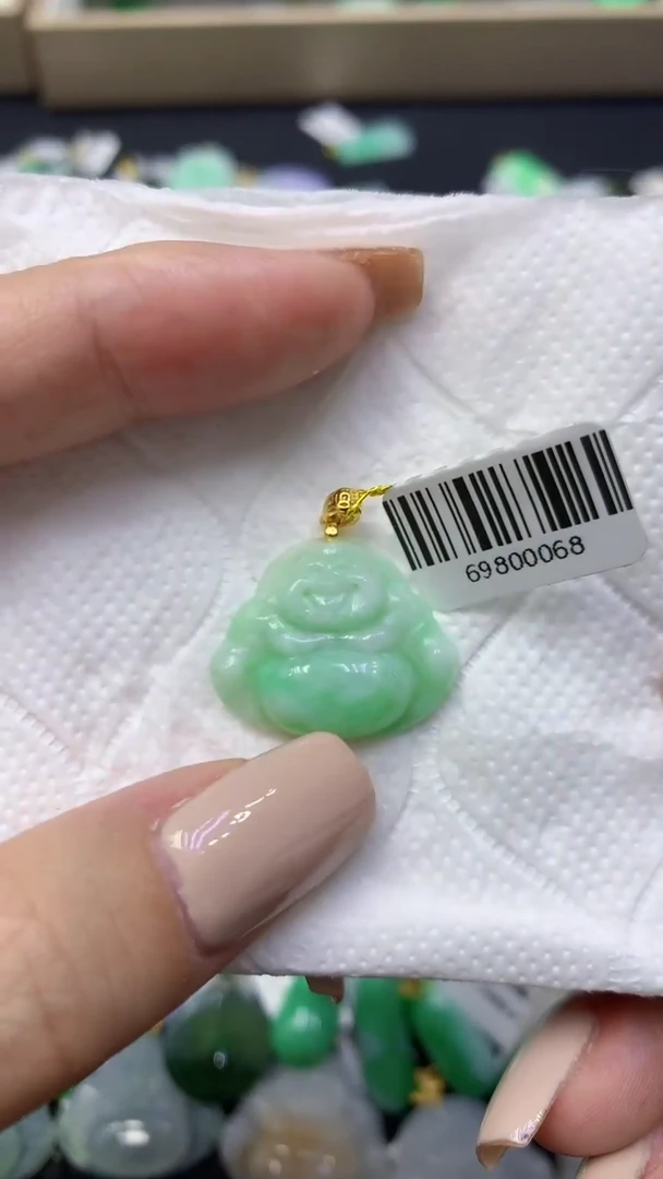 颈饰未镶嵌翡翠天然缅甸翡翠A货