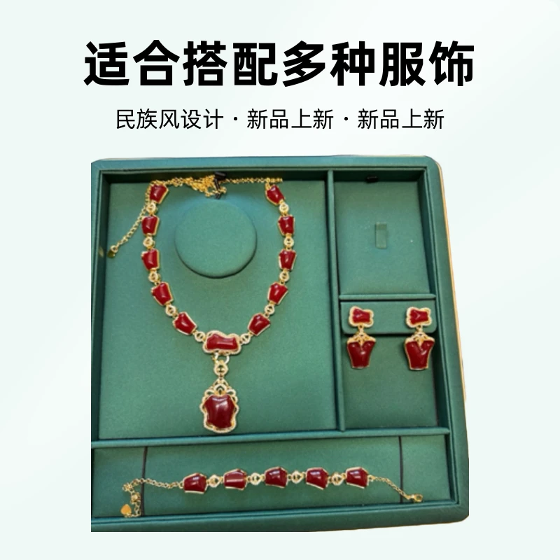 黄铜大理石项链 黄铜大理石项链锁骨链新款三件套，耳钉，项链，手链