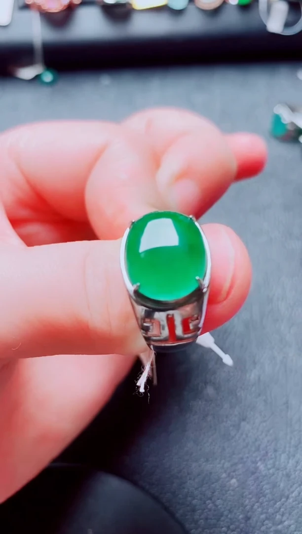 银S925镶嵌戒指翡翠111