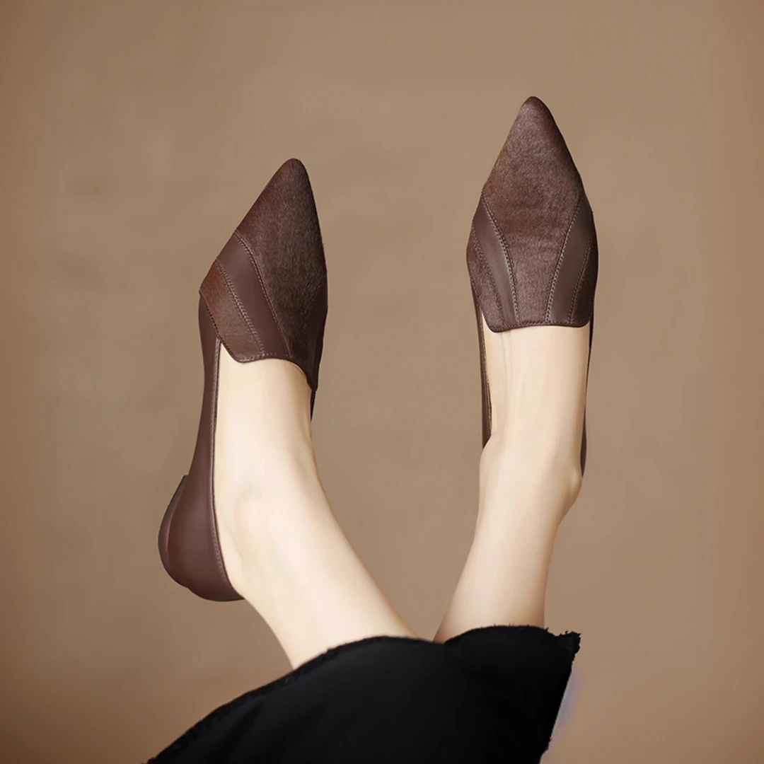 真皮法式复古尖头深口单鞋女低跟2025春秋新款平底软底拼接小皮鞋