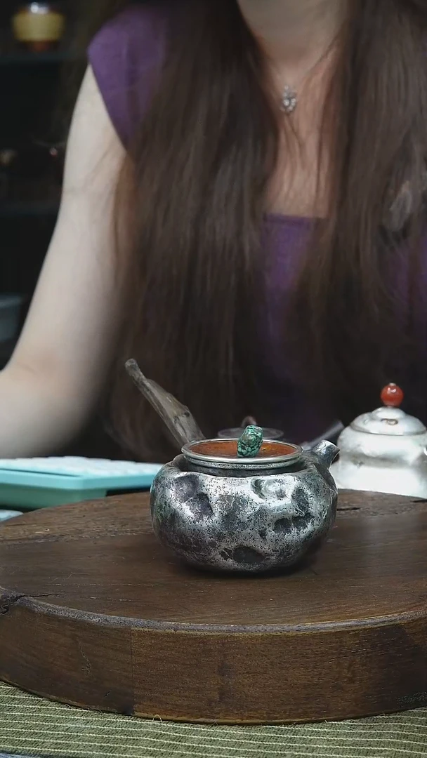 足银999纯手工锻打侧把泡茶壶