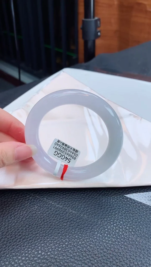 【闪购商品】翡翠手镯未镶嵌缅甸天然翡翠A货手镯