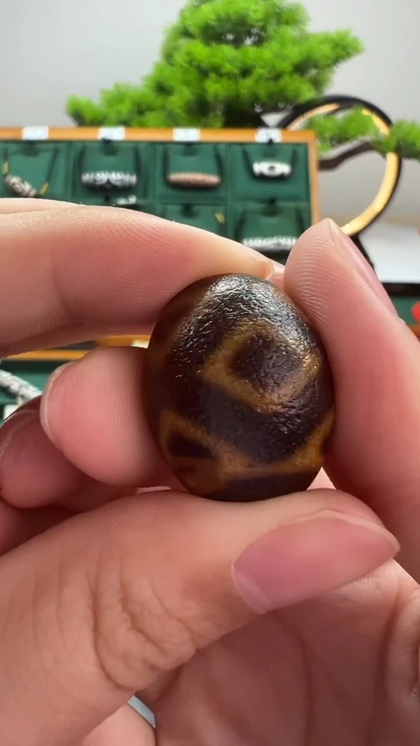 玛瑙/玉髓（覆膜）颈饰未镶嵌102.（微瑕随机发货）