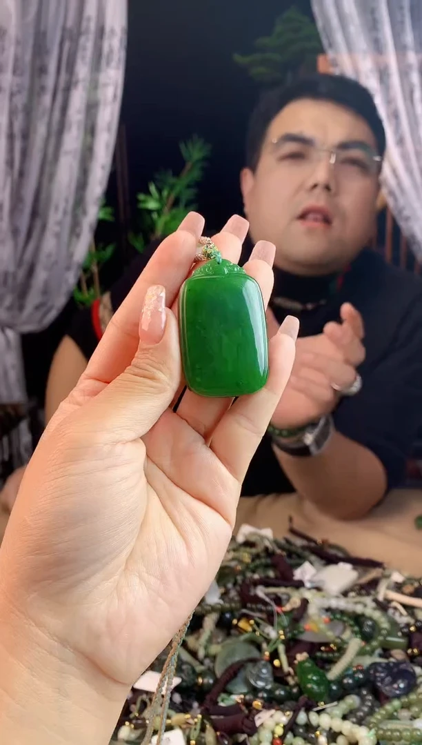 【闪购商品】和田玉挂件未镶嵌1