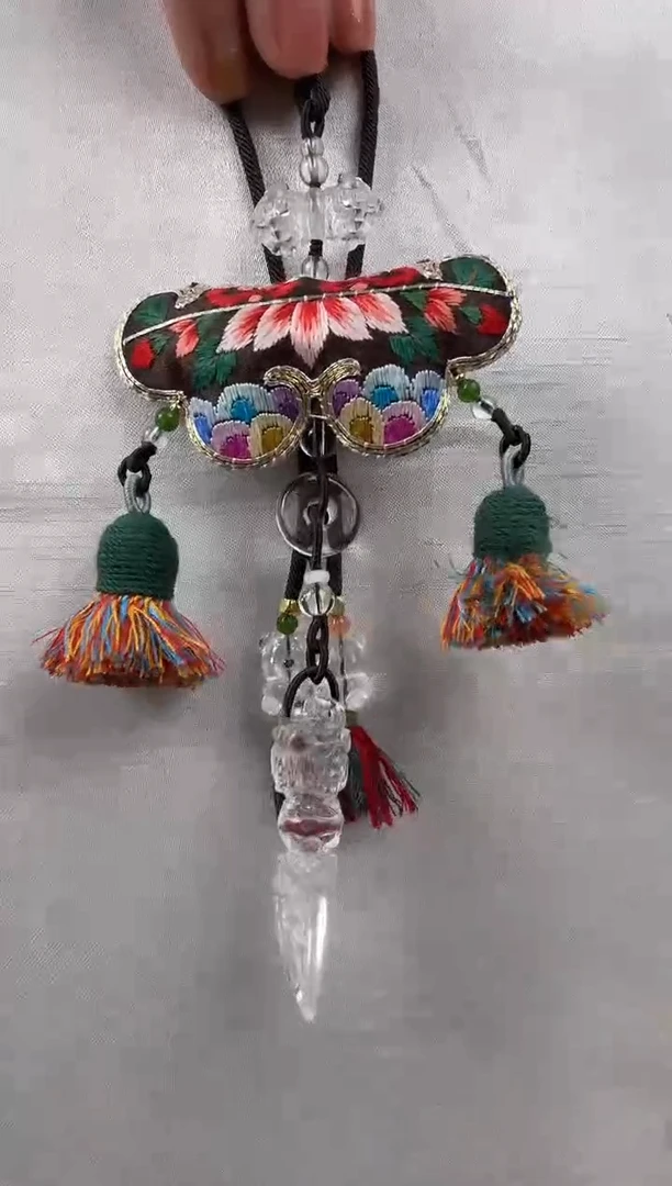 未镶嵌车挂水晶天然