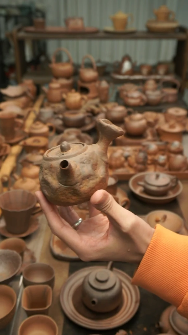 原矿老岩泥精工   手捏侧把壶120ml