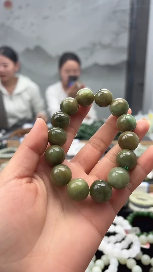 未镶嵌手链和田玉16