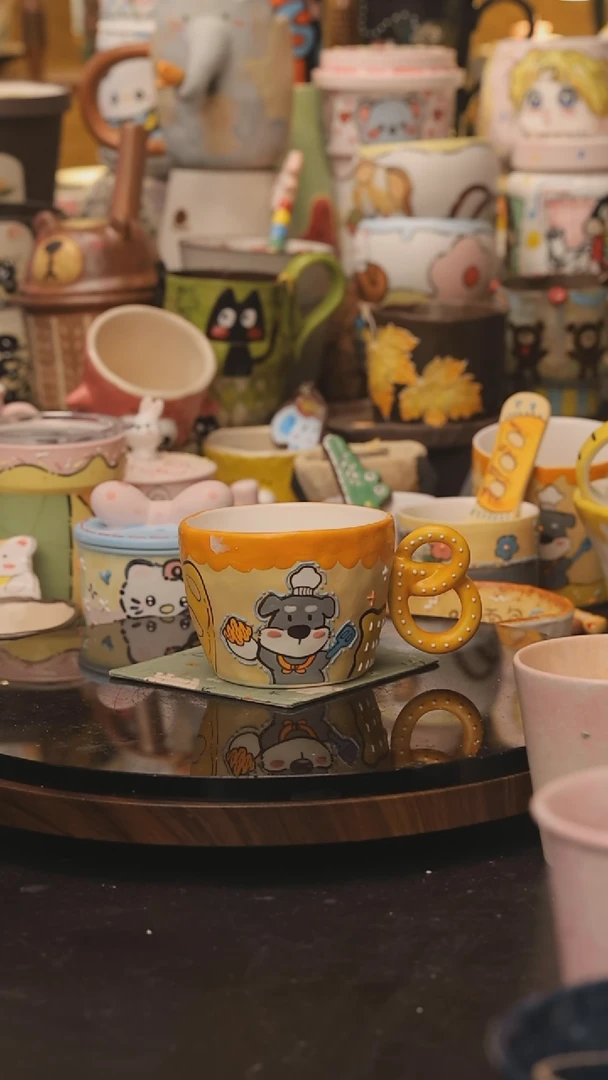 景德镇釉下彩绘设计师款式陶瓷