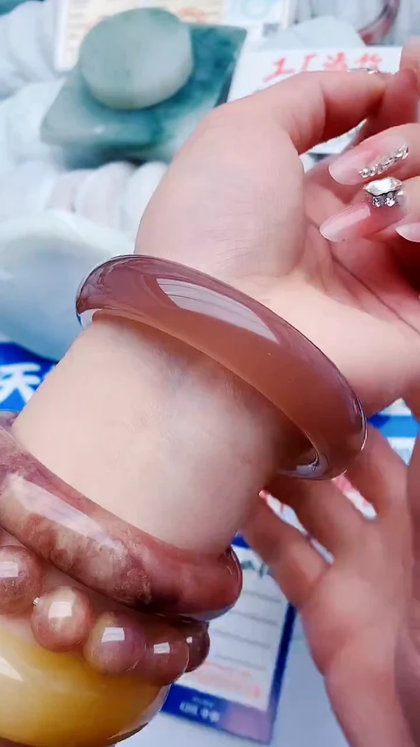 【闪购商品】石英质玉手镯未镶嵌a115-59-60