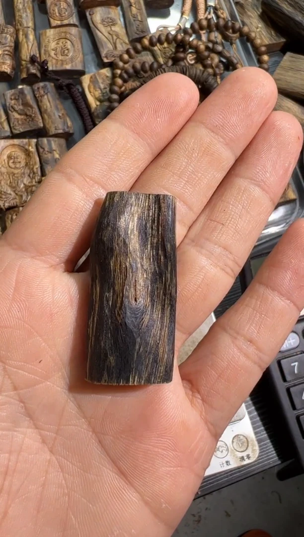 【闪购商品】沉香吊坠绿棋楠吊坠4.5克