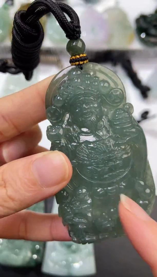 未镶嵌挂件翡翠374960  多人