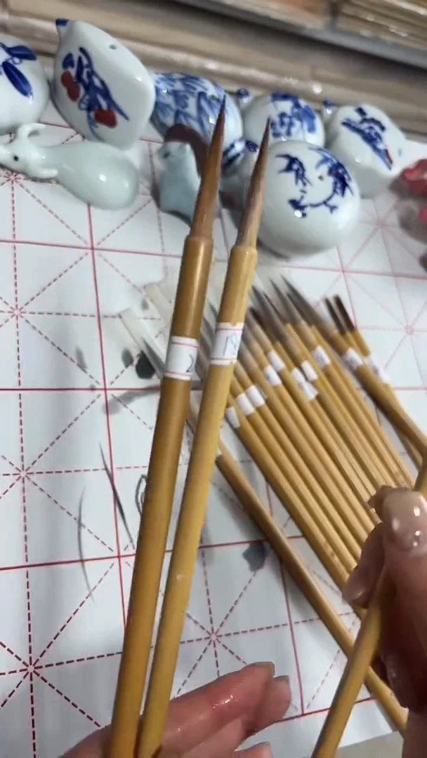 狼毫勾线一号＋二号（送四号）