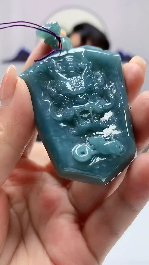 【闪购商品】定制翡翠未镶嵌5060ms-毛货挂件195