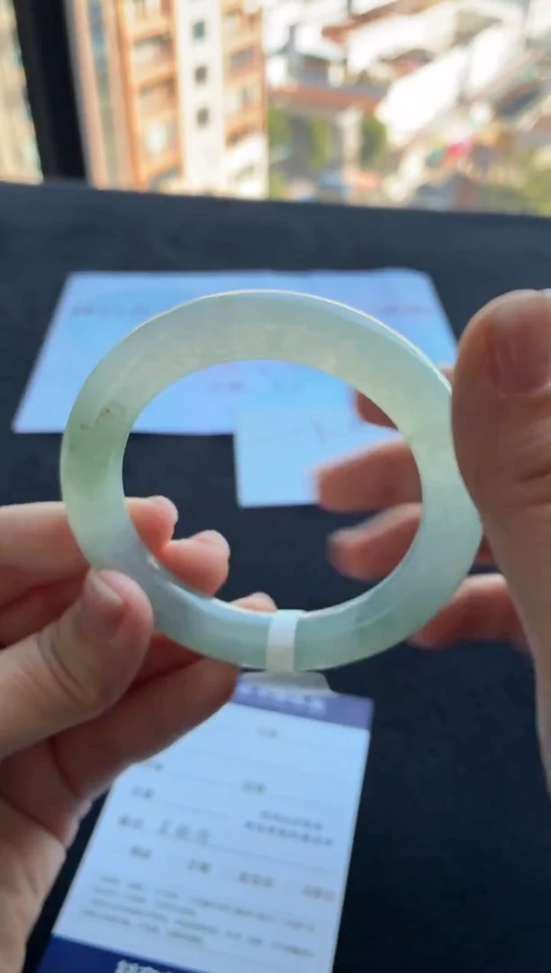 未镶嵌手镯翡翠买断价XW23018705