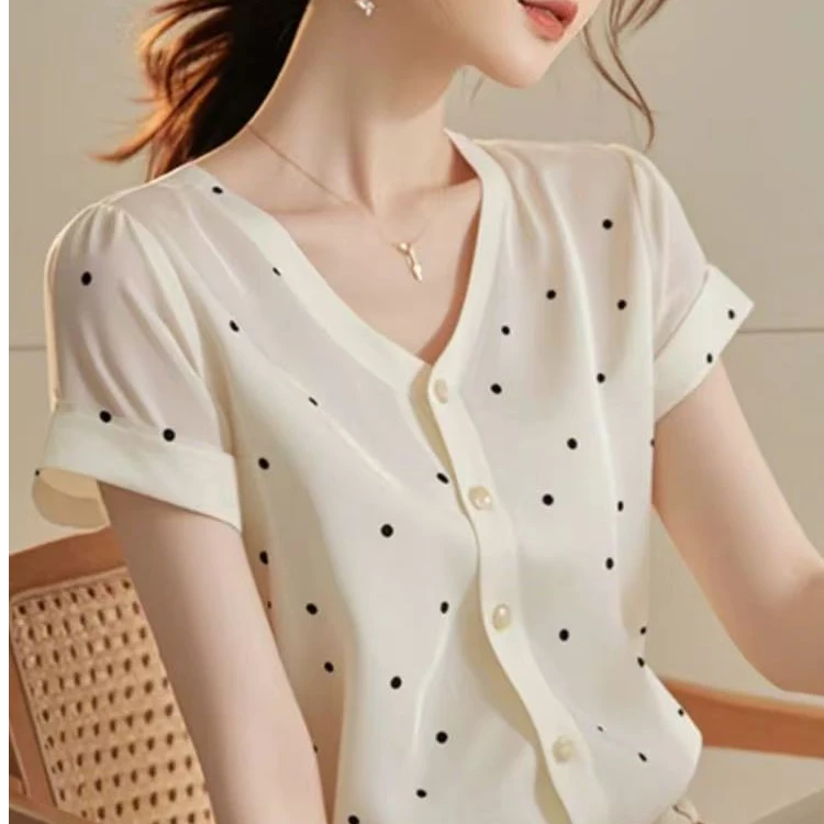 2025打底衫女短袖夏季新款潮时尚百搭高级感洋气小清新v领显瘦