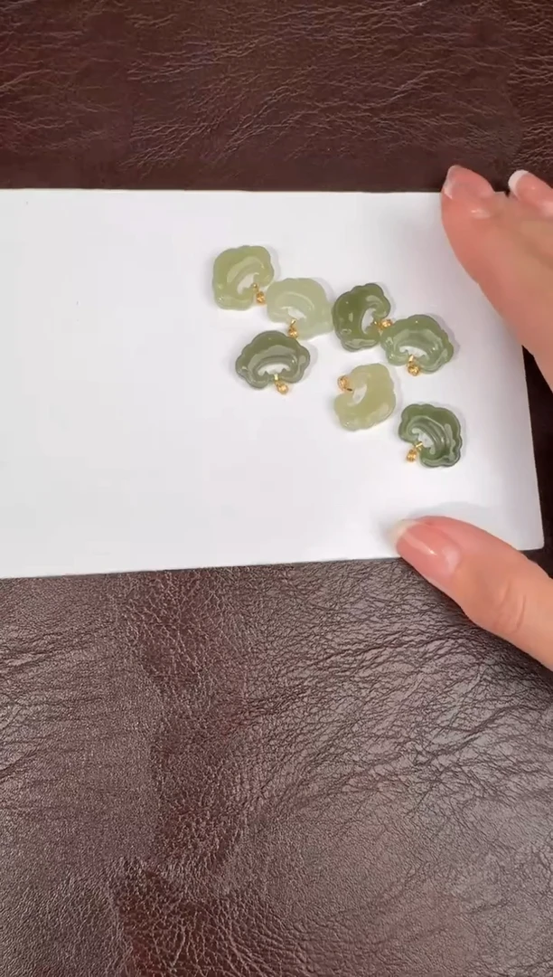 颈饰18K金镶嵌和田玉57刘洋11.15多样性拍一发一