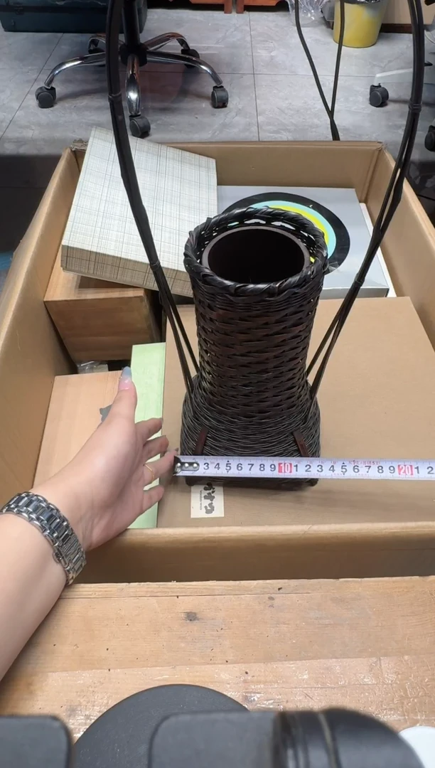 瓷器闪购商品  如图 中古品默认微瑕
